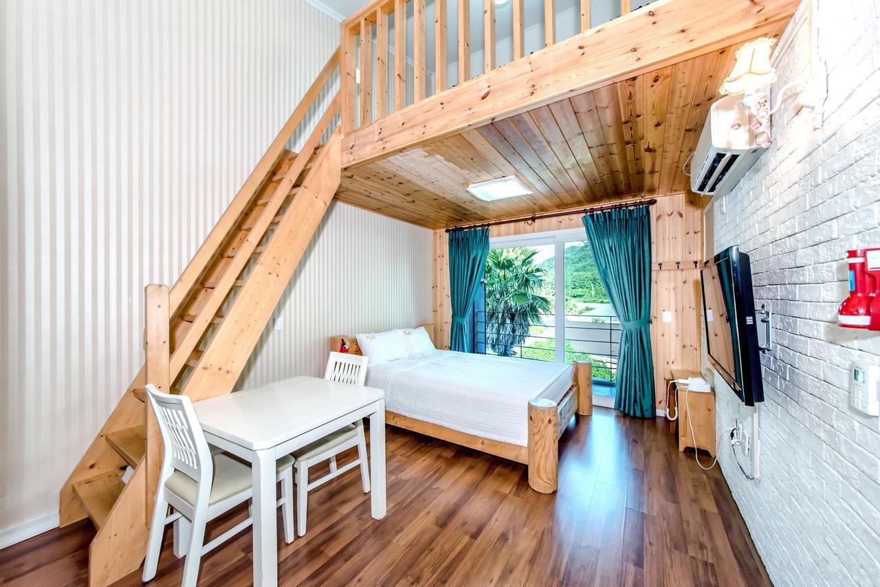 Mirvill Pension & Resort ソギポ エクステリア 写真